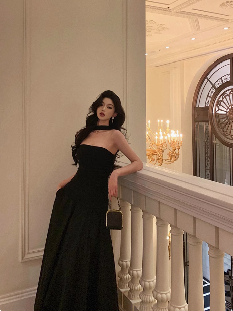 Vestido elegante de fiesta de cumpleaños número 18, corte A, sin tirantes, negro, sin mangas, atuendos de cumpleaños, ideas para vestidos de cumpleaños para mujeres DP556