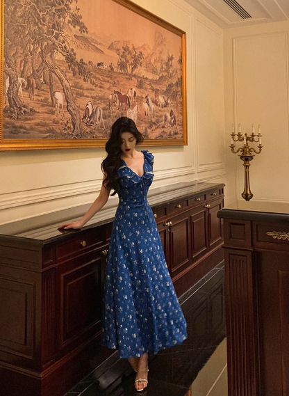 Vestido elegante de gasa azul, sin mangas, con escote en V y corte A para fiesta de 18 cumpleaños, atuendos de cumpleaños, ideas para vestidos de cumpleaños para mujeres DP557