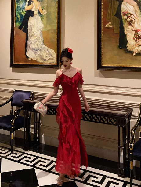 Vestido elegante de fiesta de cumpleaños número 18, corte A, tirantes finos, de gasa roja, sin mangas, ideal para mujeres (DP558)