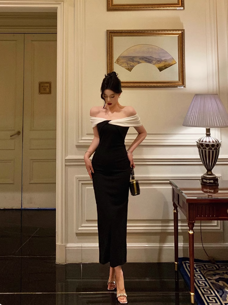 Vestido negro elegante con hombros descubiertos para fiesta de 18 cumpleaños. Ideas de vestidos de cumpleaños para mujeres (DP587).