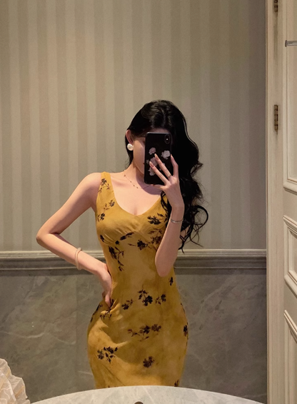 Elegante vestido amarillo con escote en V para 18 cumpleaños. Ideas para vestidos de cumpleaños para mujeres (DP588).