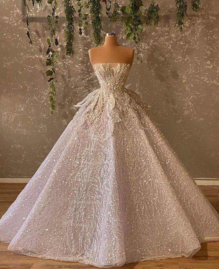 White shiny fashion exquisite beaded long elegant tulle floor-length ball gown evening dress wedding dress gh3351