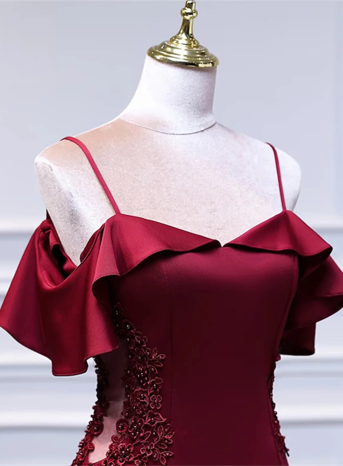 Vestido de fiesta largo de sirena con hombros descubiertos en color rojo vino, vestido de fiesta de sirena con hombros descubiertos TP1069