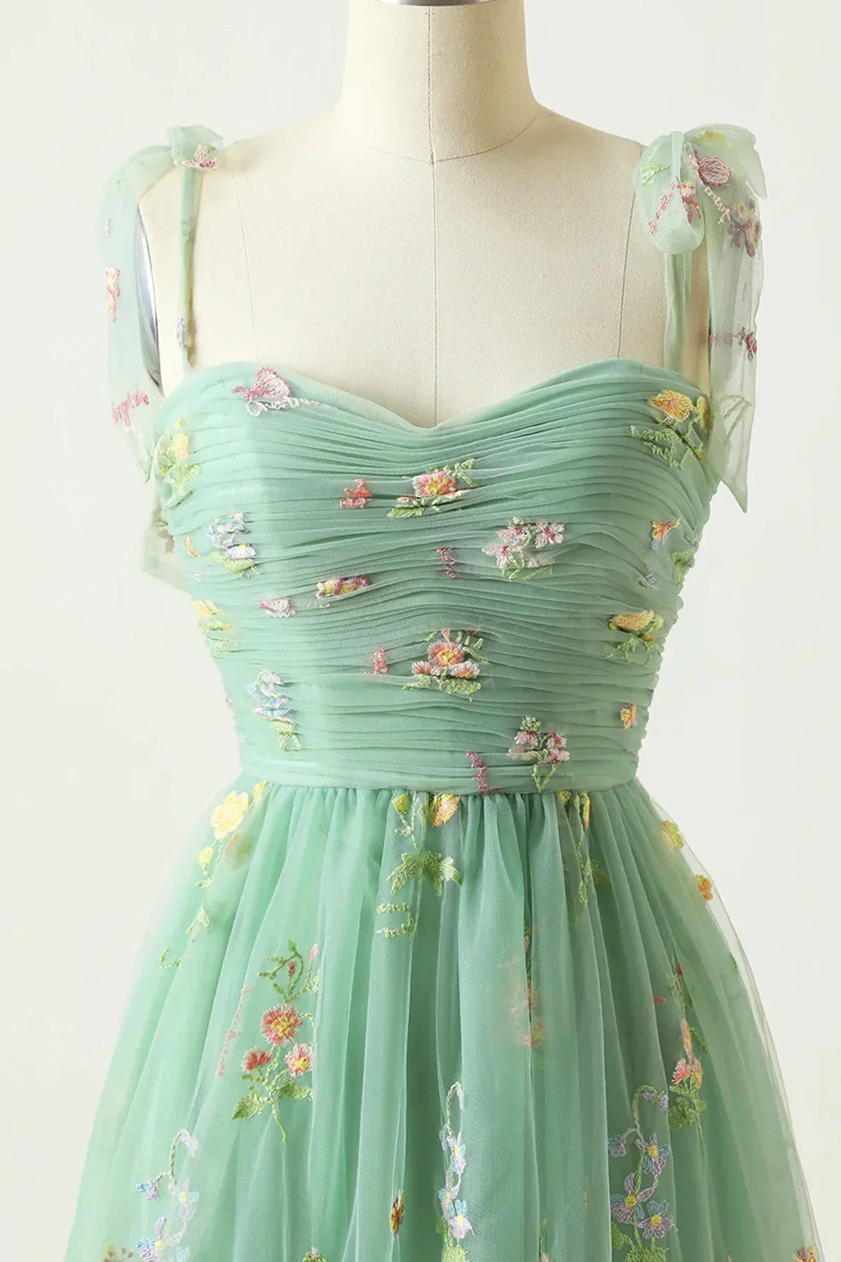 Hermoso vestido de fiesta largo con tirantes de tul floral verde, vestido de fiesta largo verde TP1079