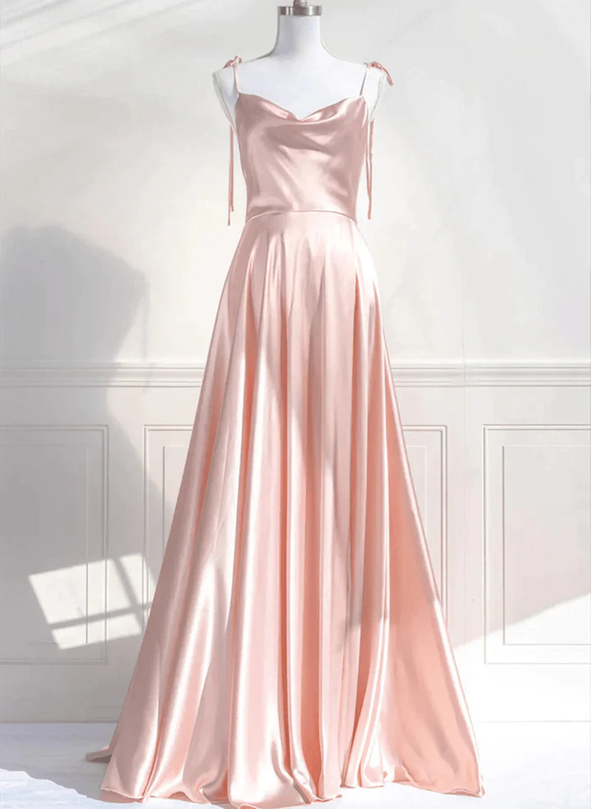 Vestido de fiesta de satén rosa con escote en forma de A y tirantes finos, vestido de noche de satén rosa TP1080