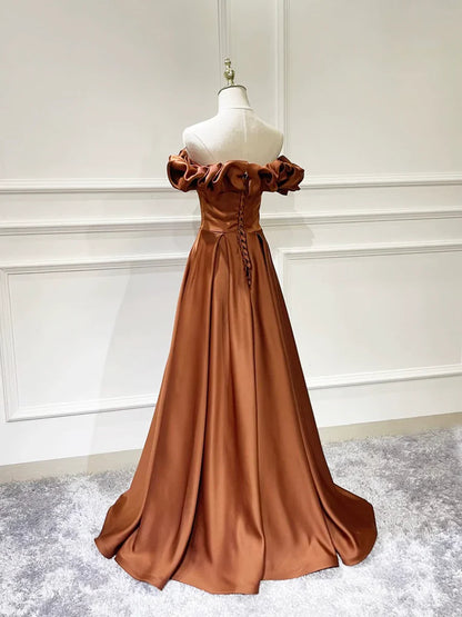 Vestido de fiesta largo de satén sencillo, escote en V y hombros descubiertos TP184