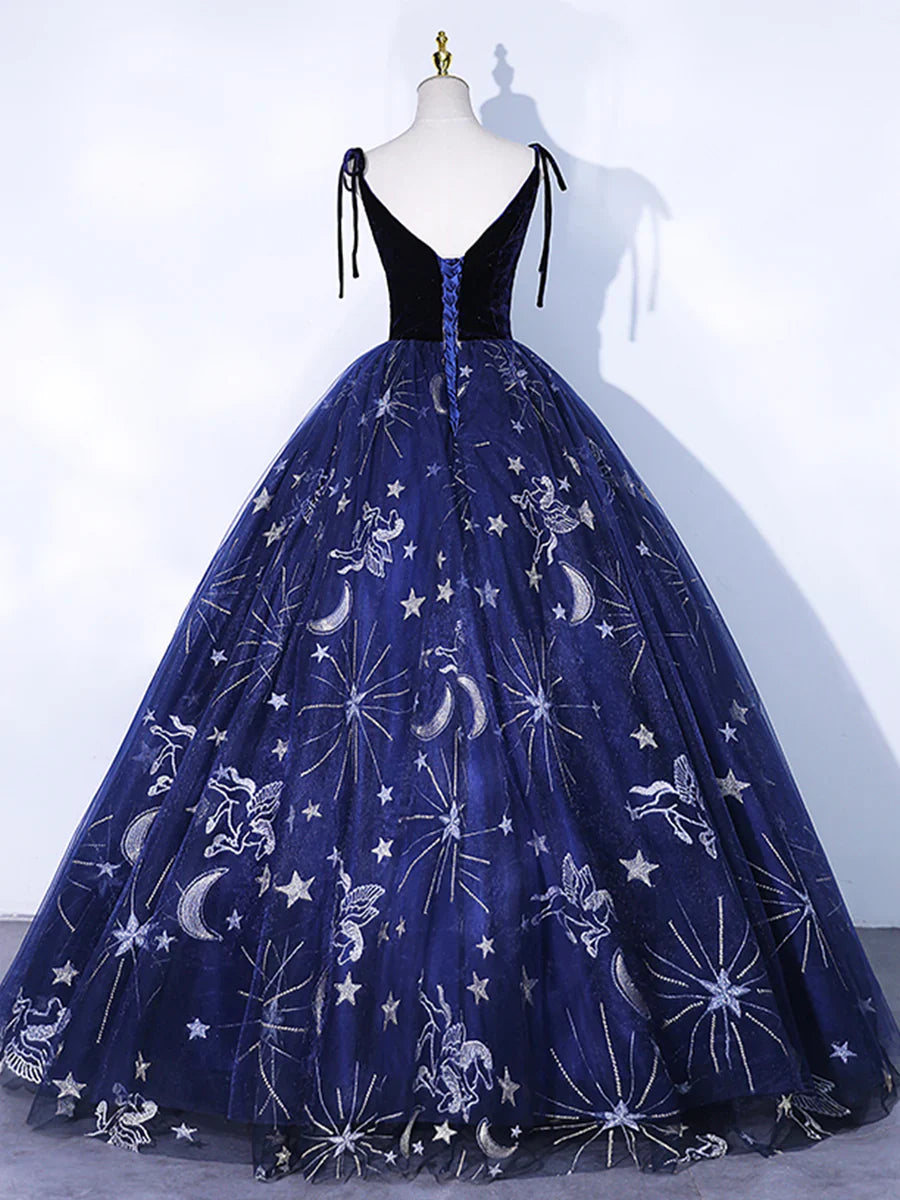 Vestido de fiesta largo de tul azul marino con tirantes finos, encaje floral y espalda descubierta TP284