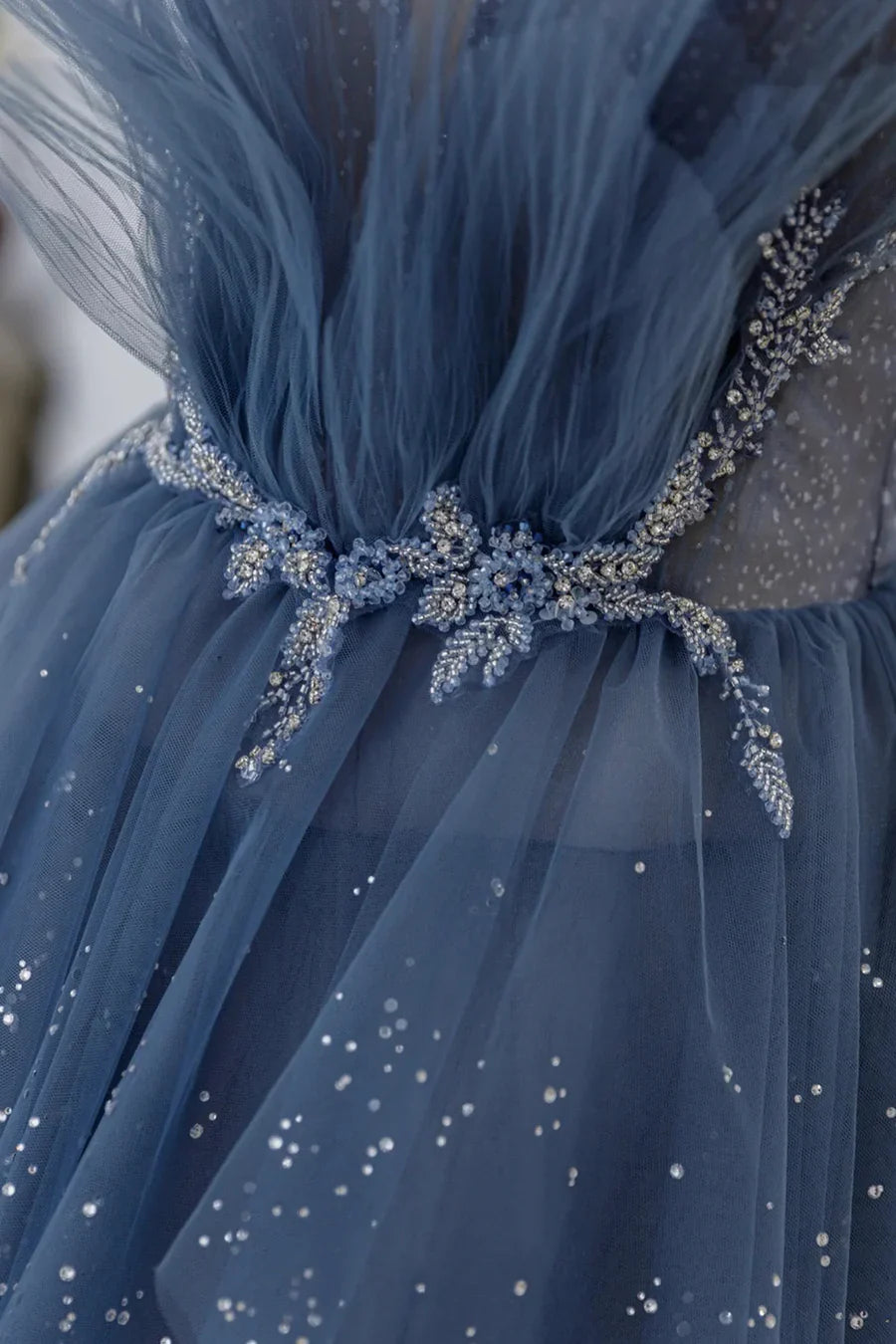 Vestidos de fiesta largos de tul azul con capas, tirantes y cuentas, vestidos de noche de corte A TP638