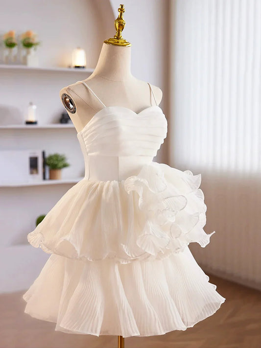 Vestido de fiesta corto de tul blanco con escote corazón y tirantes de tul blanco TP845