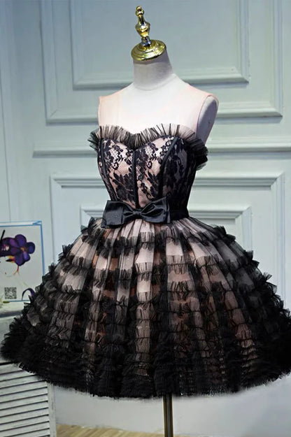 Vestido de fiesta corto de tul negro con capas, corte A, para fiesta de bienvenida TP884