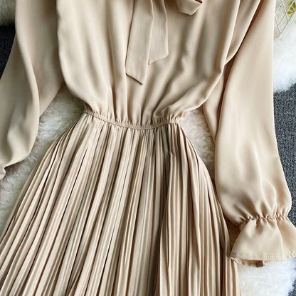A line bow long sleeve dress  602