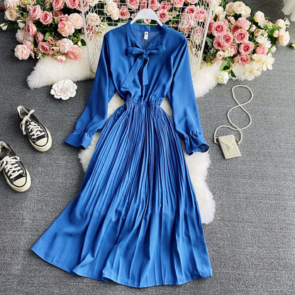 A line bow long sleeve dress  602