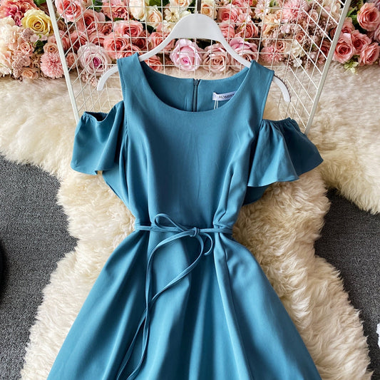 Slim waist, off shoulder, age reducing temperament, large swing skirt  3287
