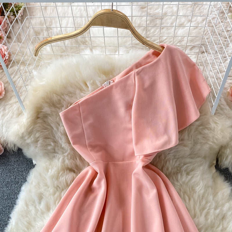 Short skirt with off shoulder, high waist and belly covering  2903