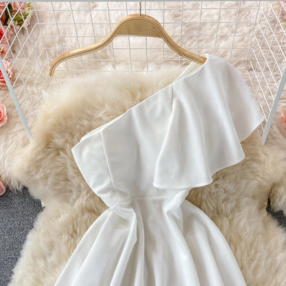 Short skirt with off shoulder, high waist and belly covering  2903