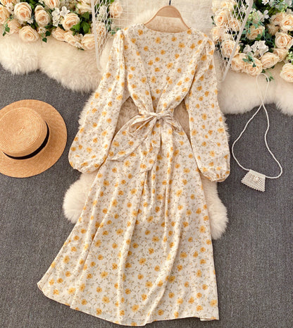 A line long sleeve floral dress  944