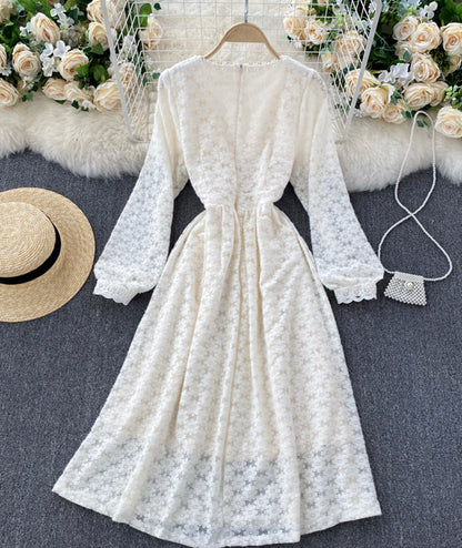 A line v neck lace long sleeve dress  925