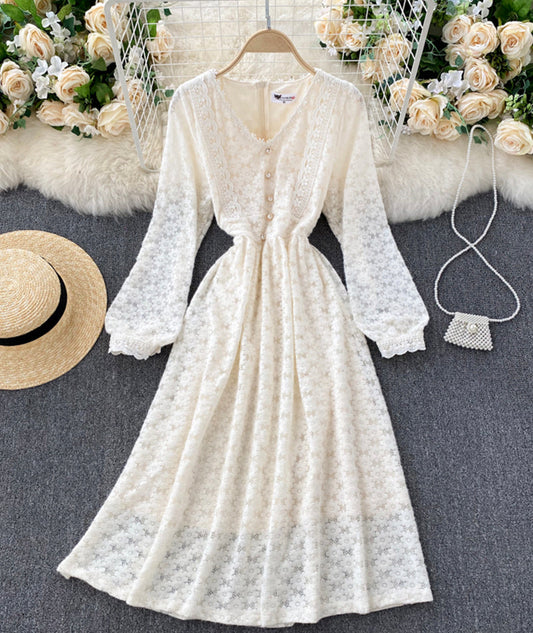 A line v neck lace long sleeve dress  925
