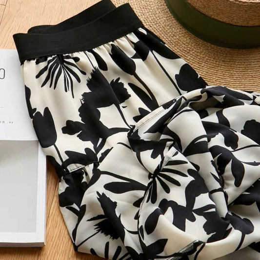 Romantic, elegant, elastic-waisted skirt  3637