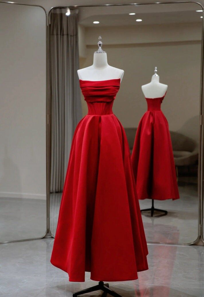 Elegante vestido de noche de satén rojo sin espalda, plisado, corte A, vestido de fiesta