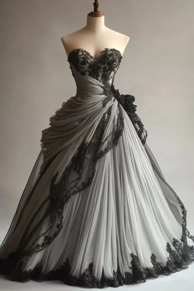 Black Gorgeous Delicate Lace Appliques Ruffled A-Line Long Tulle Ball Gown Evening Gown Wedding Dress gh3397
