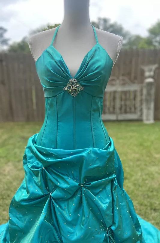 Green Gorgeous Vintage Strap Long Elegant Satin Pleated Ball Gown Evening Dress gh3311