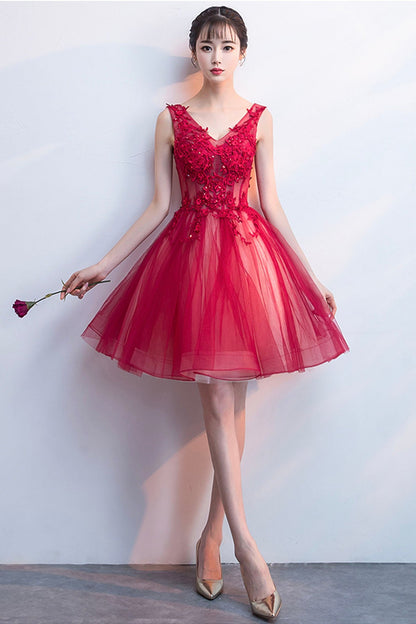 Red V-Neck Lace Short Prom Dress, Cute A-Line Homecoming Party Dress
